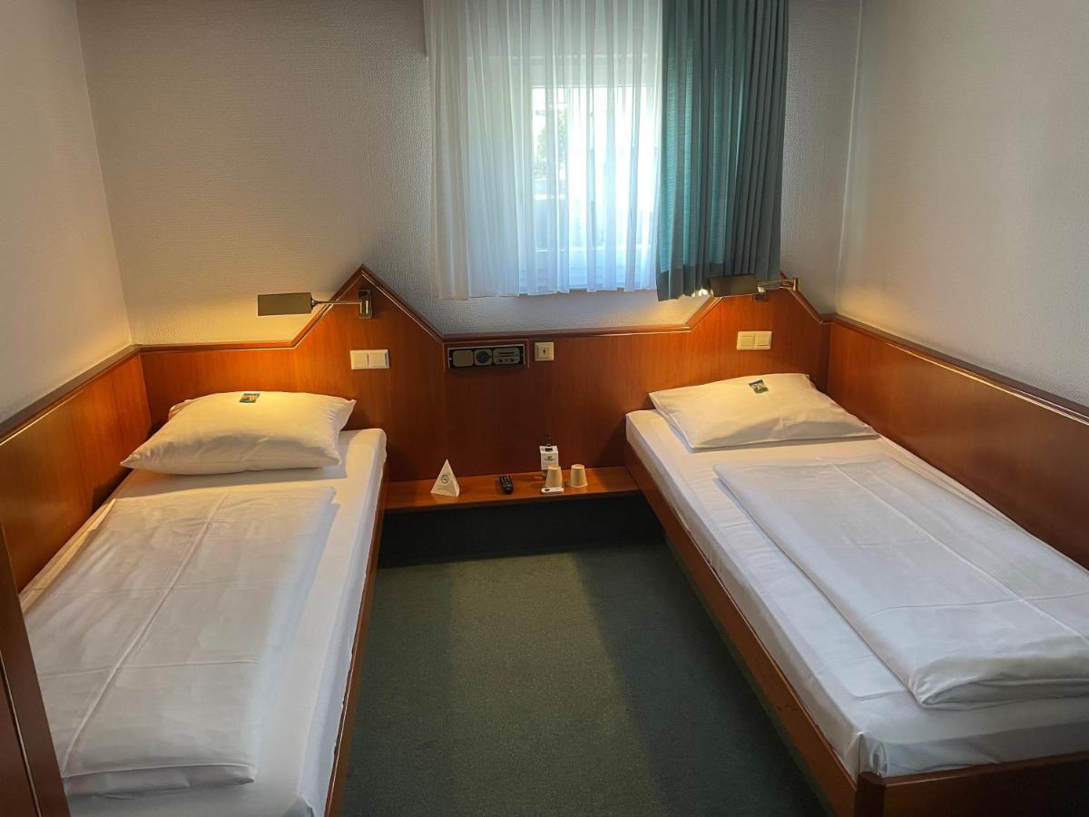 Haus Im Garten - B&B Köngen