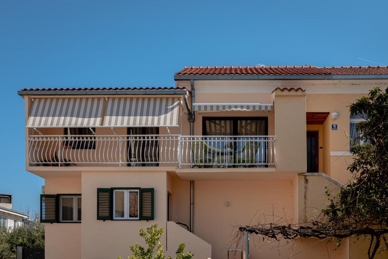 Apartment "Dida" with Free Private Parking - B&B