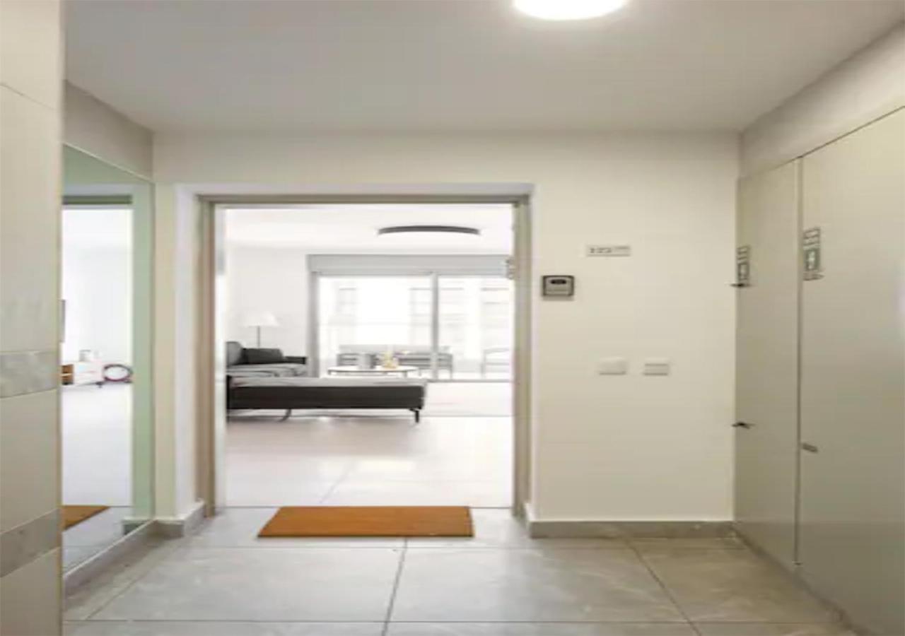 O&O Group-Fresh 3BR APT 32 Floor Sea View Tower - B&B