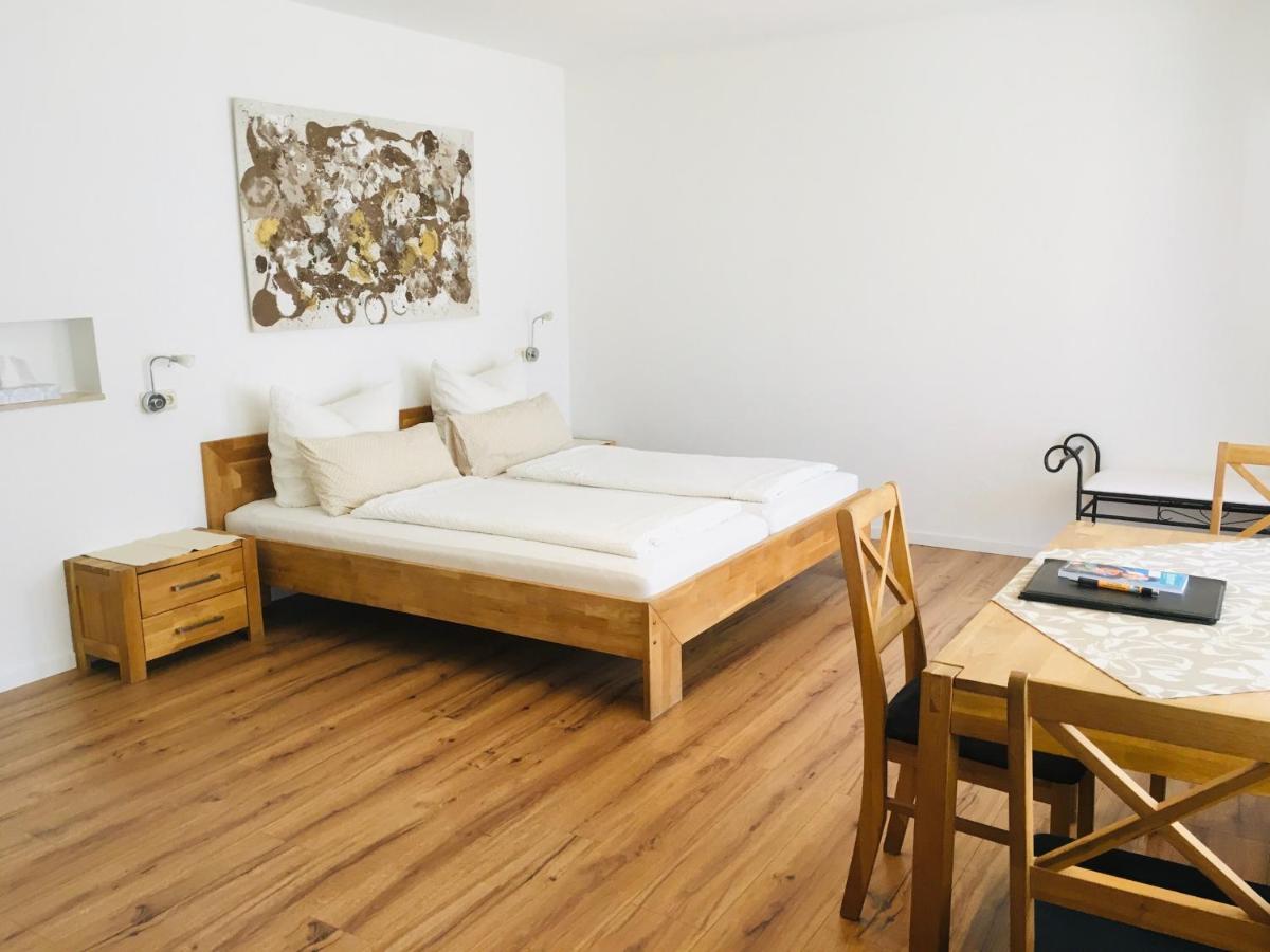 Doppelzimmer mit Terrasse