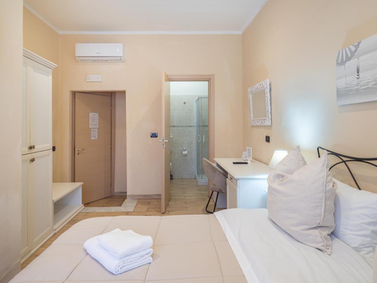 Tweepersoonskamer met 1 of 2 Bedden en Eigen Badkamer