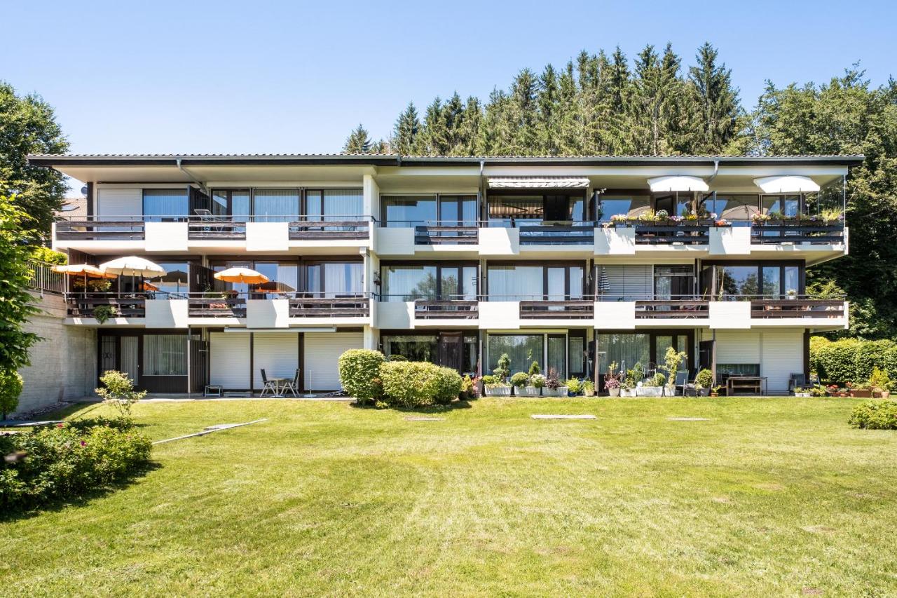 Black Forest Bergliebe Pool Terrasse Natur Ruhe Komfort - B&B Höchenschwand