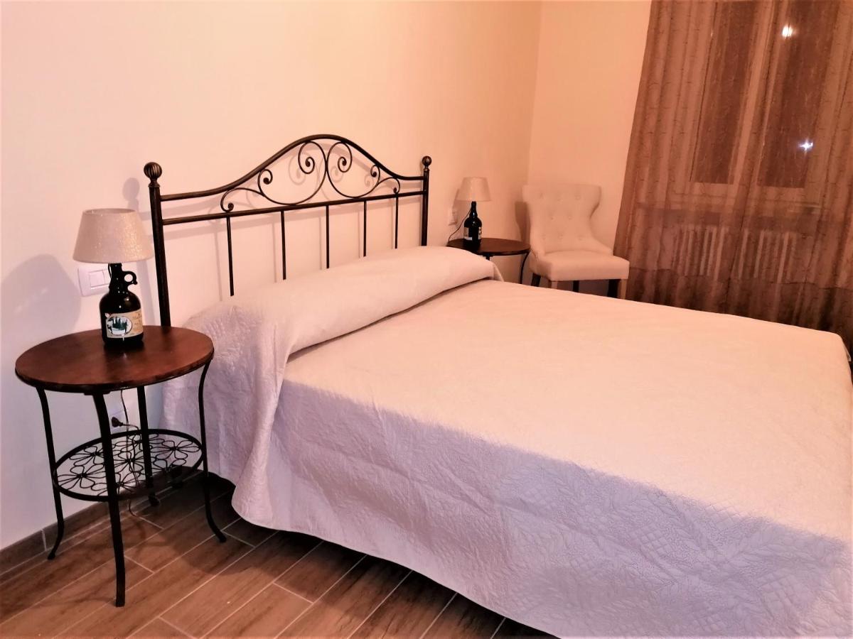 Double Room with Private External Bathroom