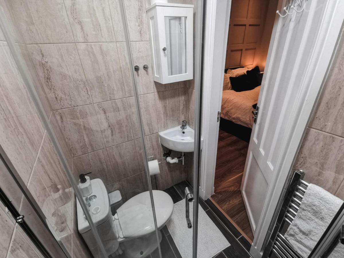 3 bed apartment in the heart of westend of Glasgow - Chambres d'hôtes Glasgow