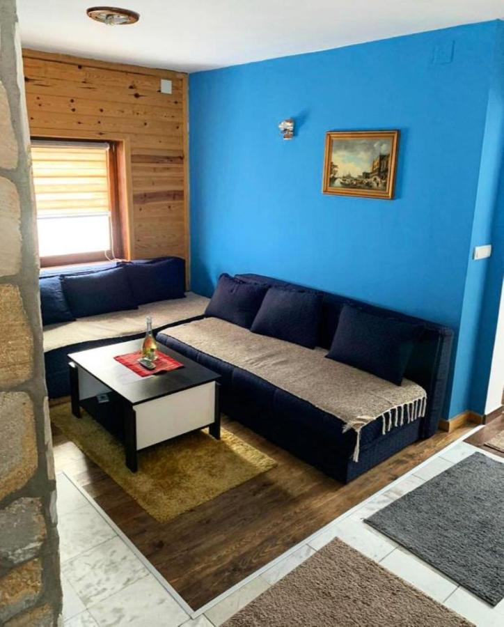 B&B Kopaonik - Apartman Tanja - Bed and Breakfast Kopaonik