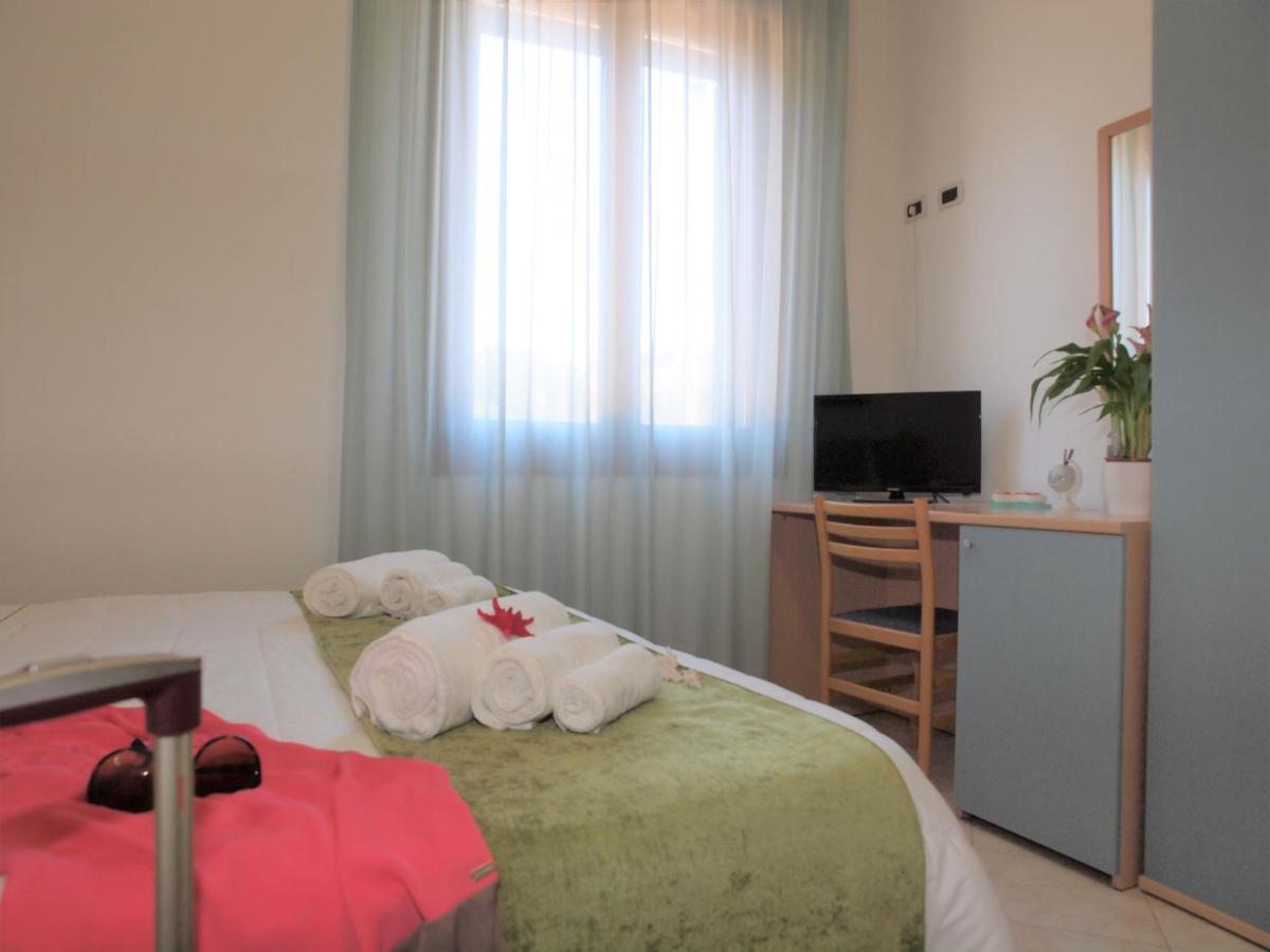 Habitación Doble Pequeña