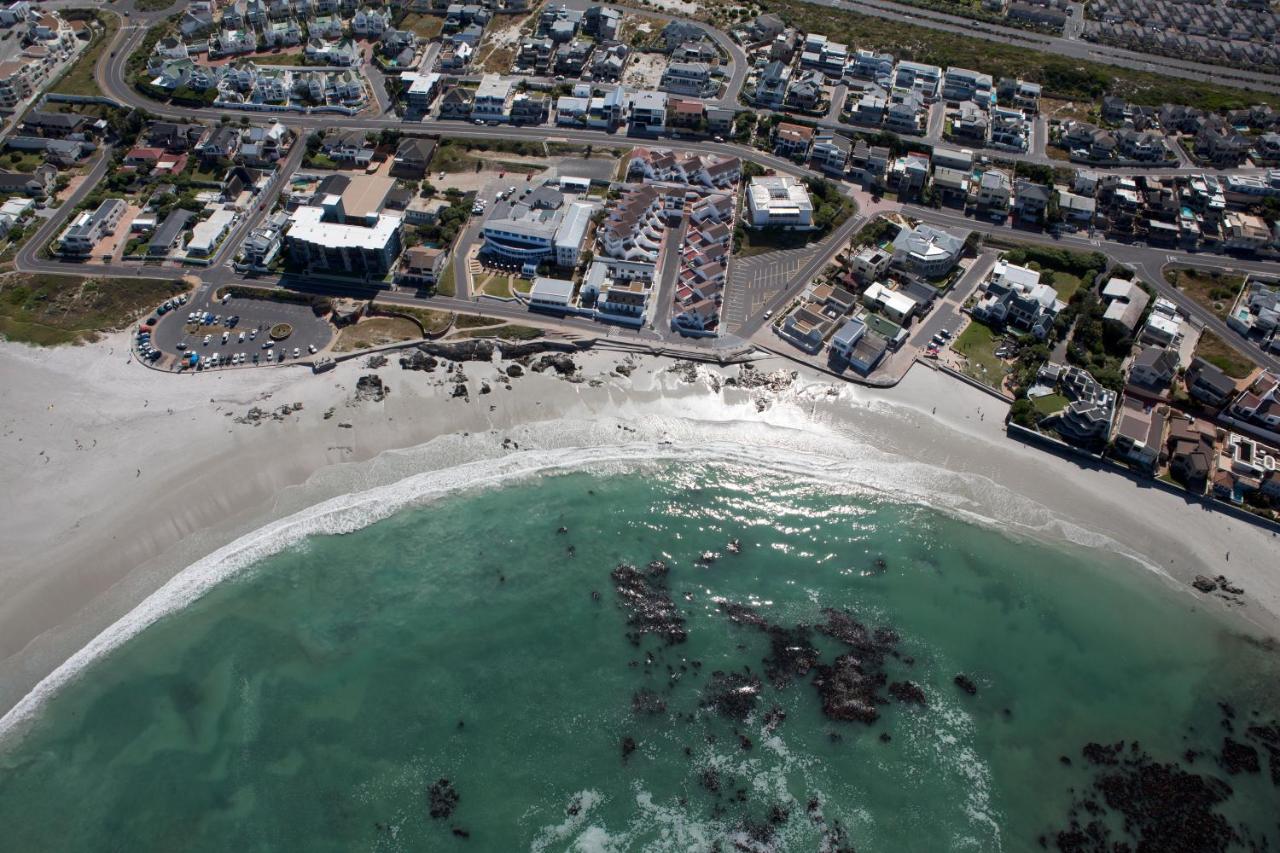 B&B Bloubergstrand - Small Bay Guest House - Bed and Breakfast Bloubergstrand