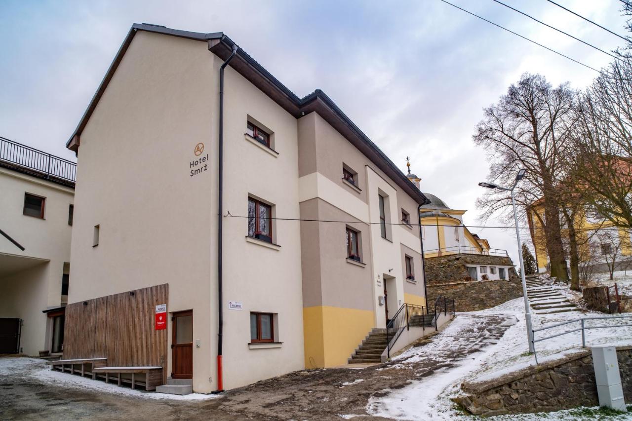 Hotel Smrž - Chambres d'hôtes Sepekov