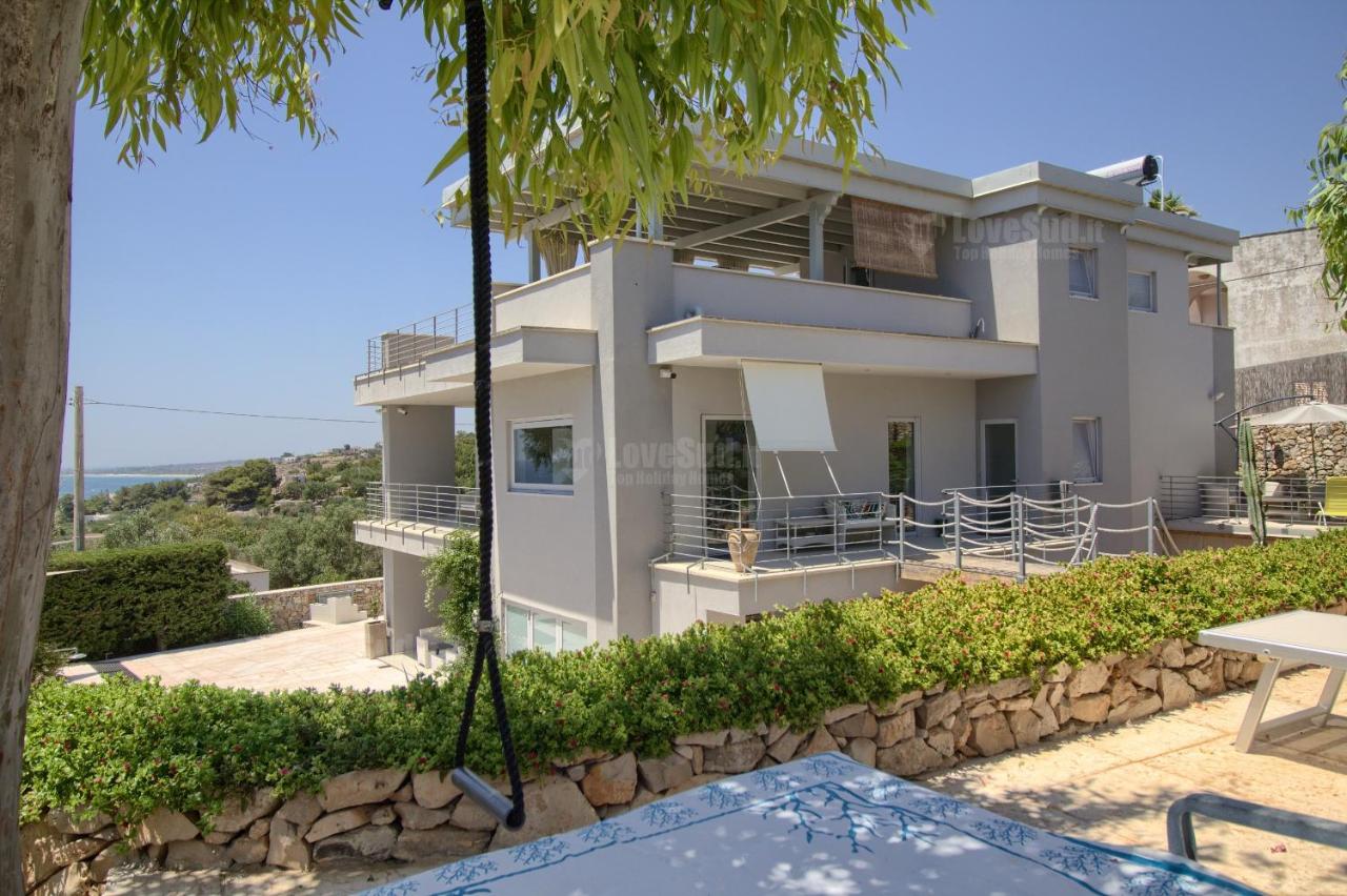 Pool Holiday houses by LoveSud - B&B