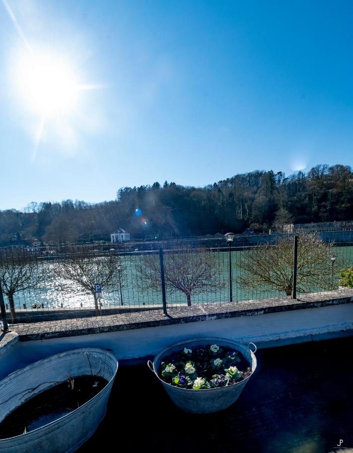 Les 3 chapeaux Dinant 6p Les canotiers 4p avec terrasse Le melon 2p SANS terrasse - B&B Dinant