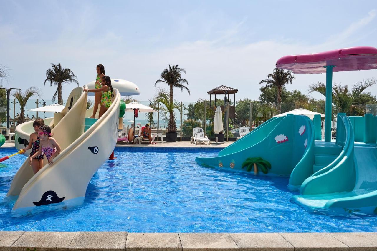 Fancy apartment in Spa n Pool Beach resort - Ferienwohnung Mamaia