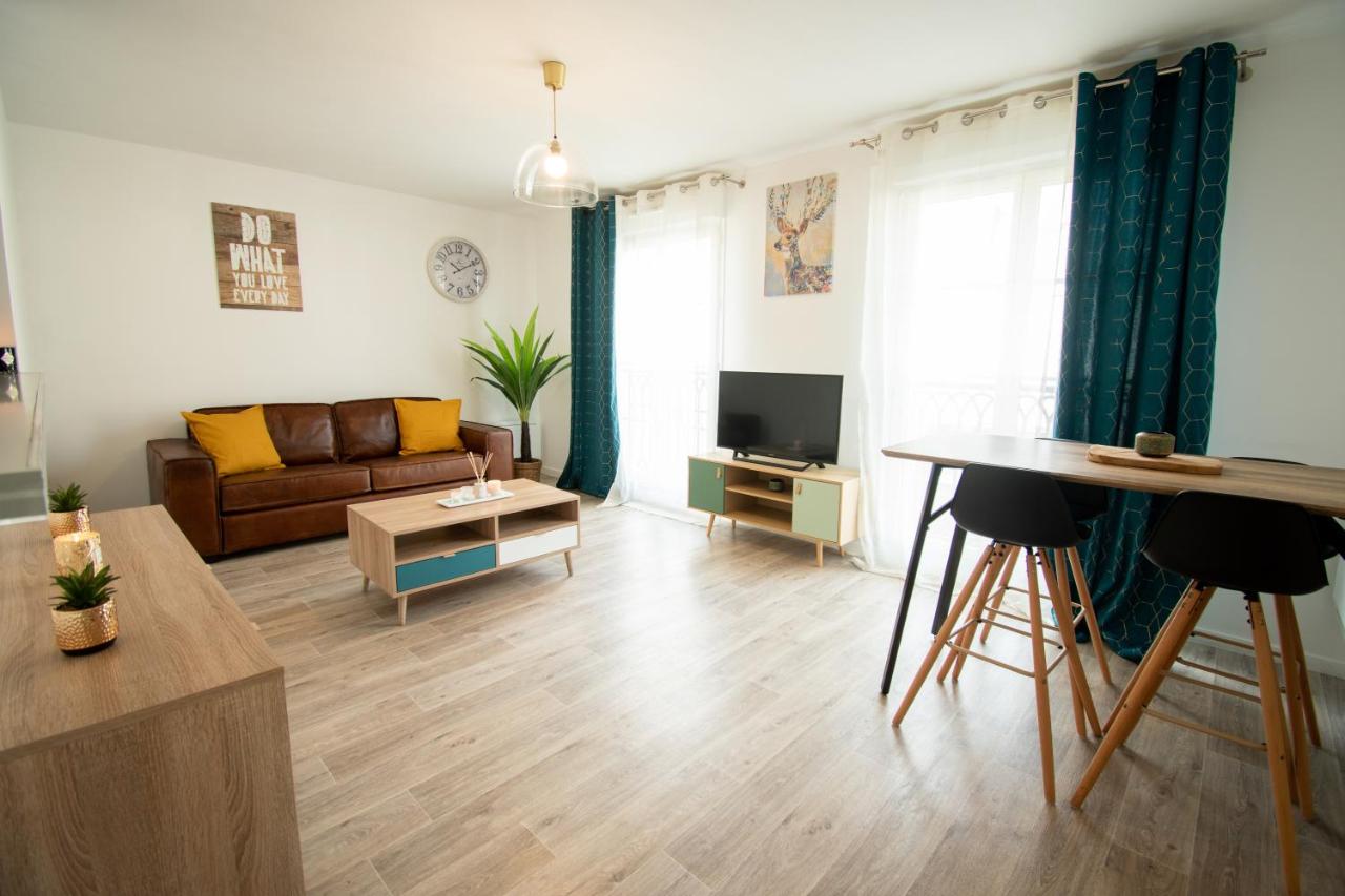 Le Délicieux T2-42m2-Disney - Bed and Breakfast