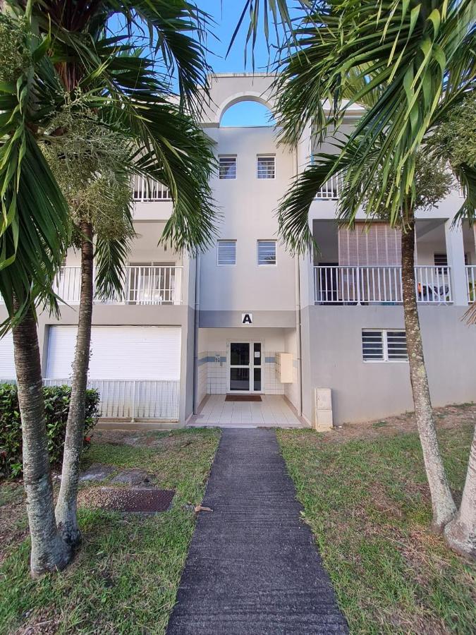 Magnifique T2 de standing, équipé & sécure, situé à 8min à pied des plages aux Trois-Îlets - Ferienwohnung