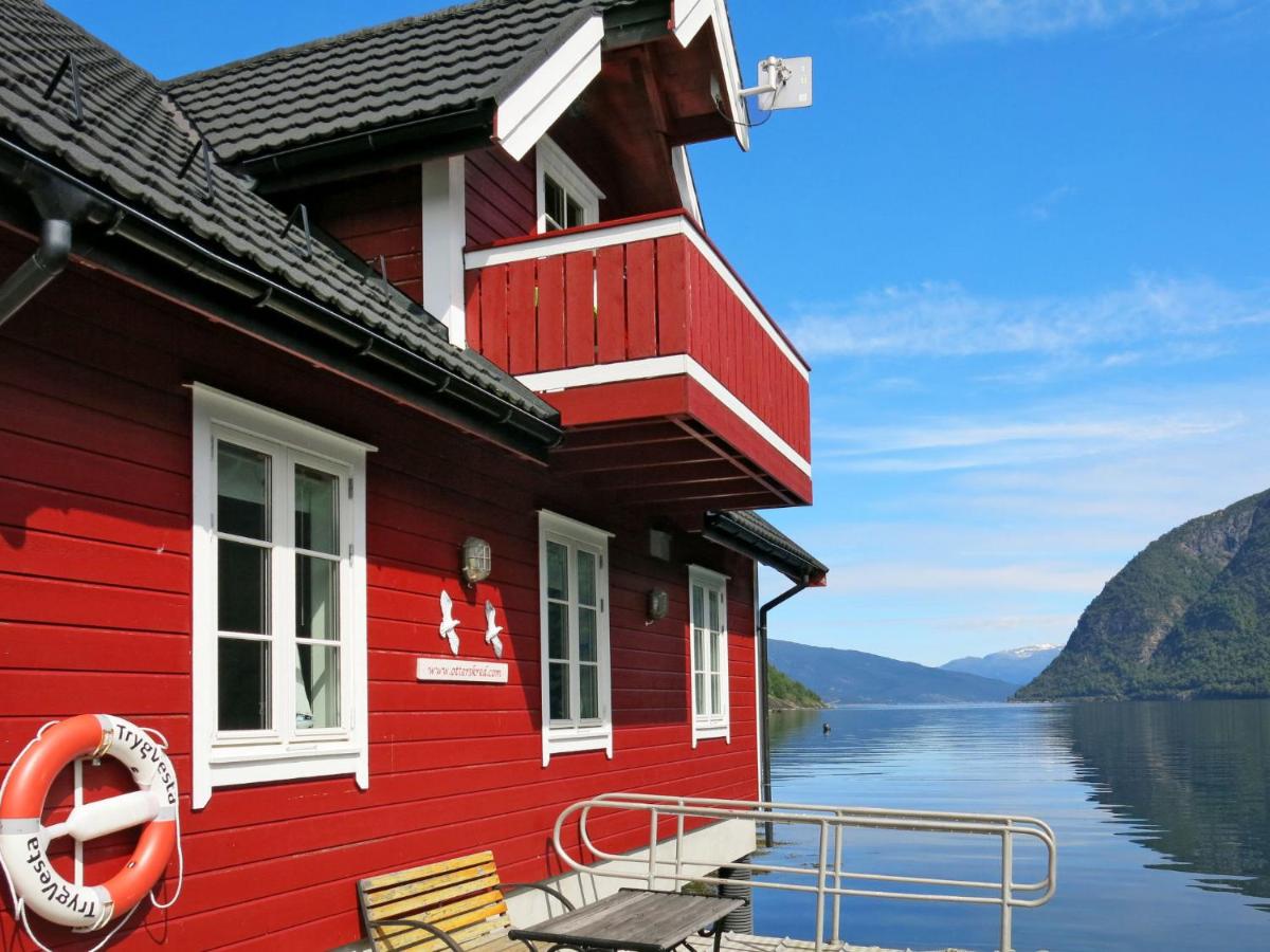 B&B Arnafjord - Apartment Fagerdalsnipi - FJS609 by Interhome - Bed and Breakfast Arnafjord