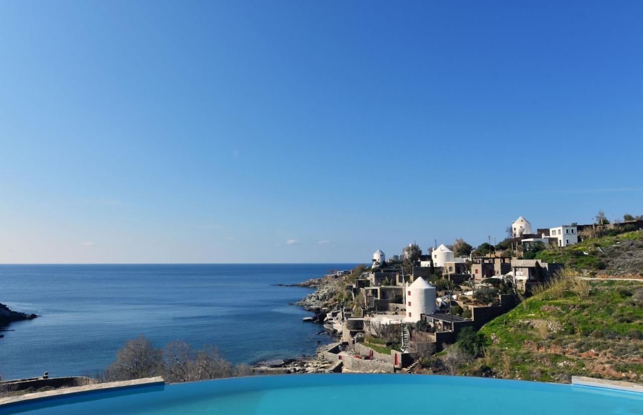 B&B Koundouros - Villa Jopeli with a large swimming pool and sea view in Koundouros - Bed and Breakfast Koundouros