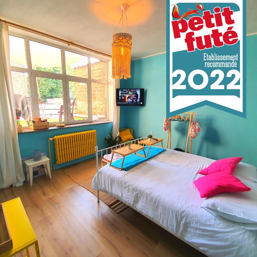 B&B Namur - Ibiza Vibes Studio - Festive, Beach & Sun Atmosphere - Amazing location IN city center - Bed and Breakfast Namur