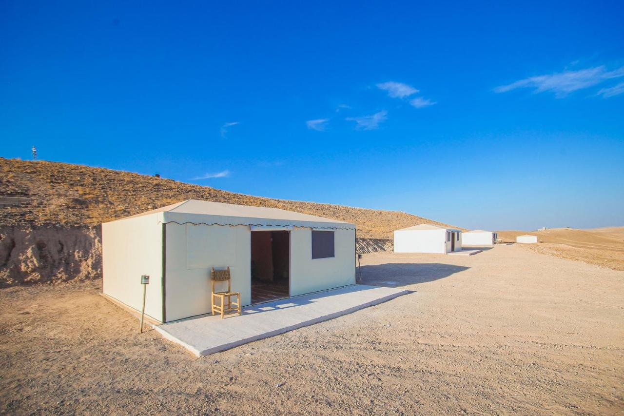 Camp Cameleon - B&B