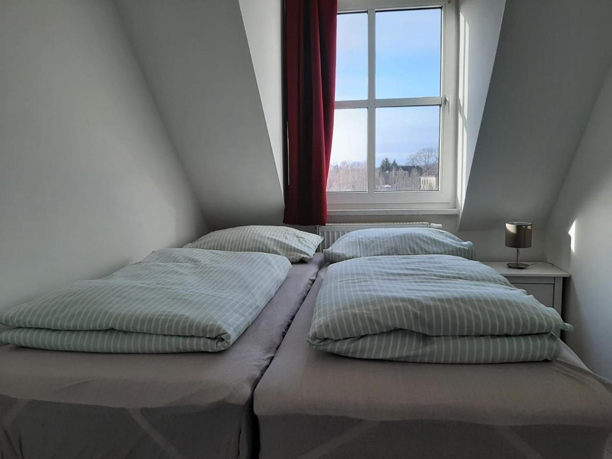 Ferienwohnung Schloßstr. 8, Mirow - Bed and Breakfast Mirow