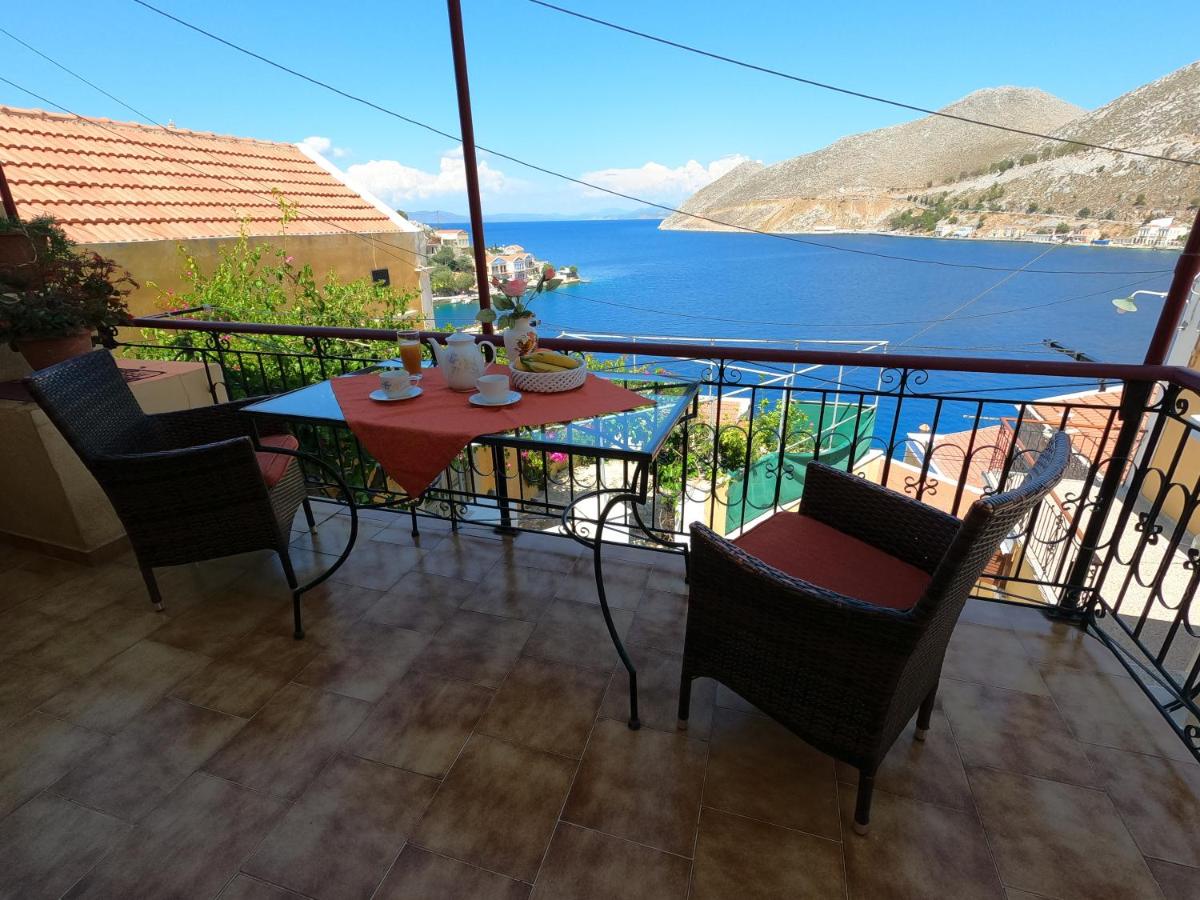 B&B Sými - Villa Astradeni Symi - Bed and Breakfast Sými