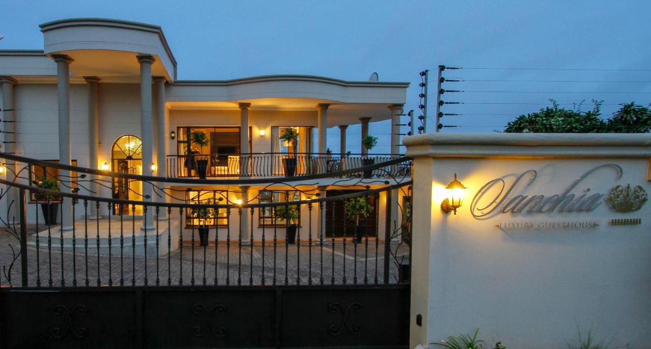 Sanchia Luxury Guest House - Chambres d’hôtes