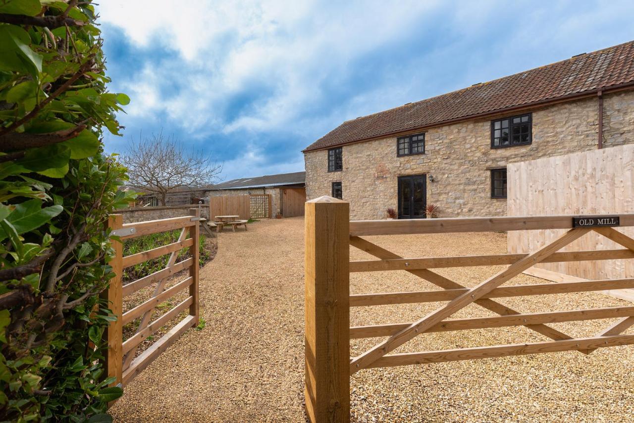 Somerset Country Escape - Luxury barns with hot tubs - B&B