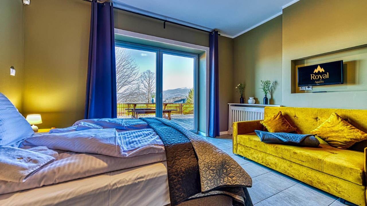 B&B Szklarska Poręba - Apartamenty ROYAL APARTS Zielona Poręba - z panoramą gór - Bed and Breakfast Szklarska Poręba