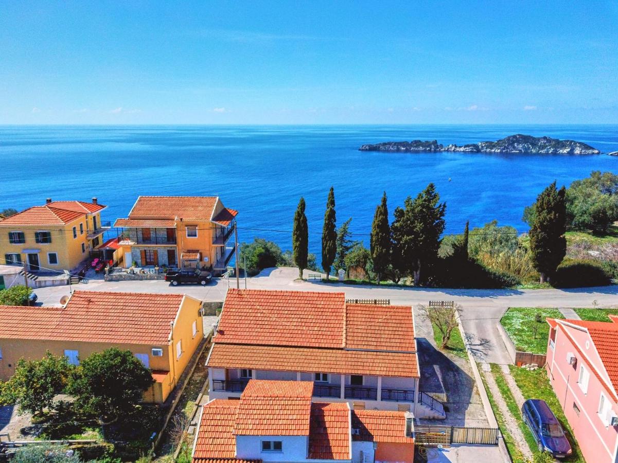 Villa Christine Afionas Corfu - Chambres d’hôtes Afiónas