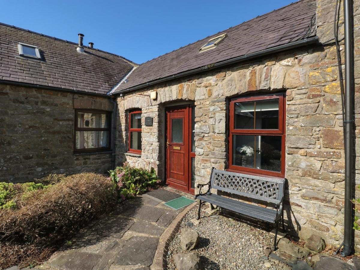 B&B Haverfordwest - Corner Cottage - Bed and Breakfast Haverfordwest