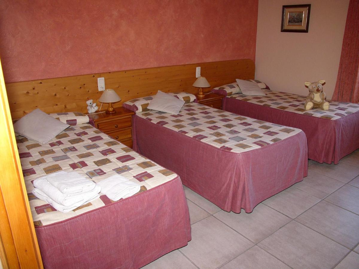 Triple Room with Town Views