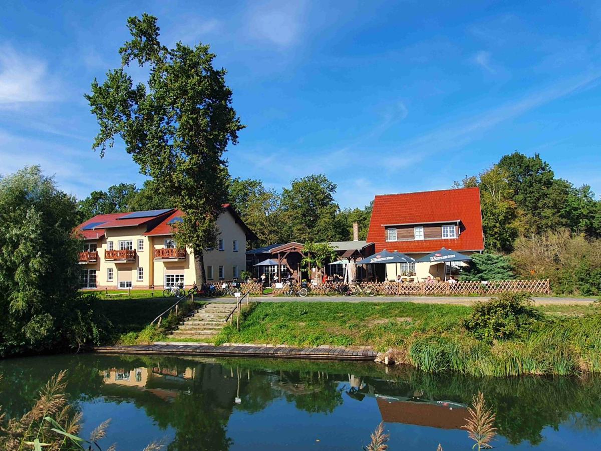 B&B Radensdorf - Gasthaus Bukoitza - Bed and Breakfast Radensdorf