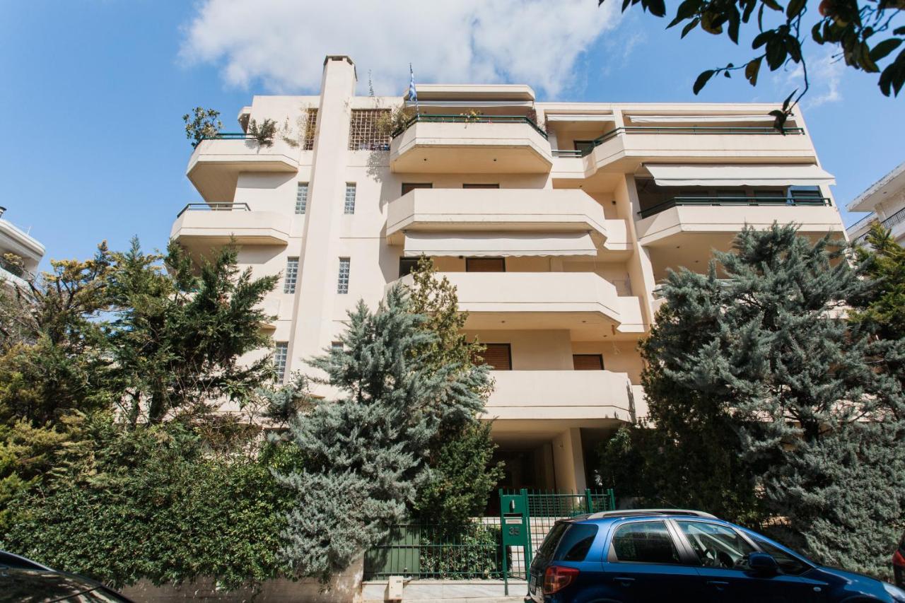 Top-Class 2BR Apartment in Marousi by UPSTREET - Ferienwohnung