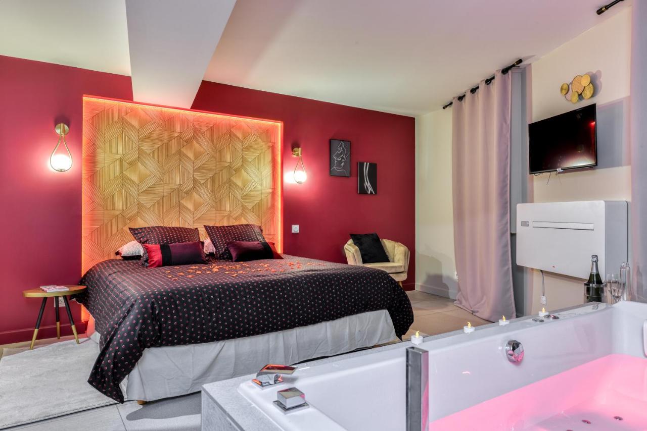 Les Gîtes de Laure - O Lit Divin, Instant de volupté, BALNEO SAUNA, Climatisation, 160m de la Cité Médiévale - Ferienwohnung Carcassonne