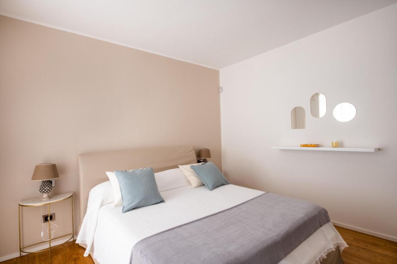 Camera Matrimoniale/Doppia con Letti Singoli con Bagno Privato Esterno