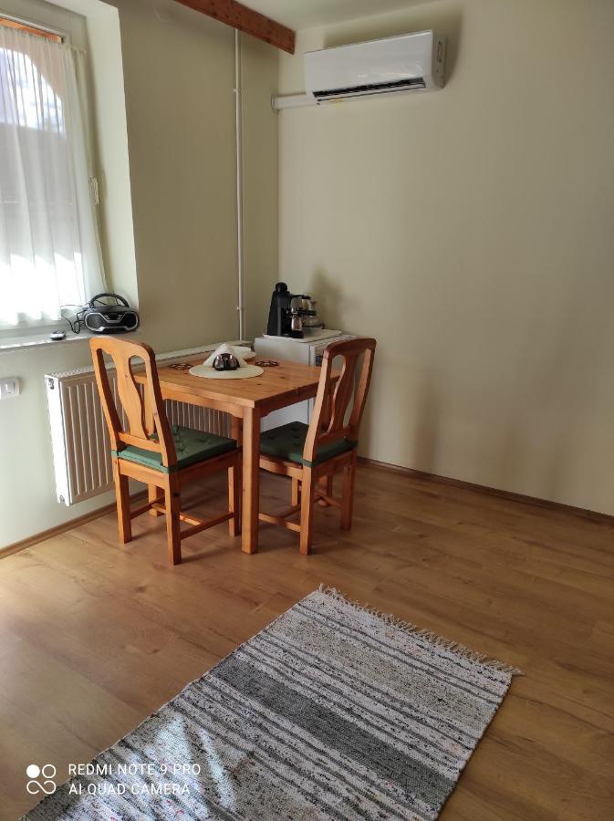 Large Twin Room