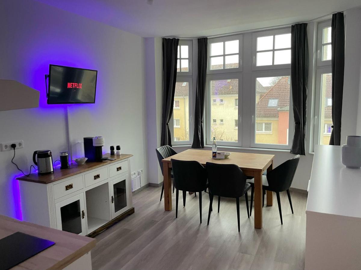 B&B Dortmund - PS5+55 Zoll 4K Fernseher - Gaming Apartment - Bed and Breakfast Dortmund