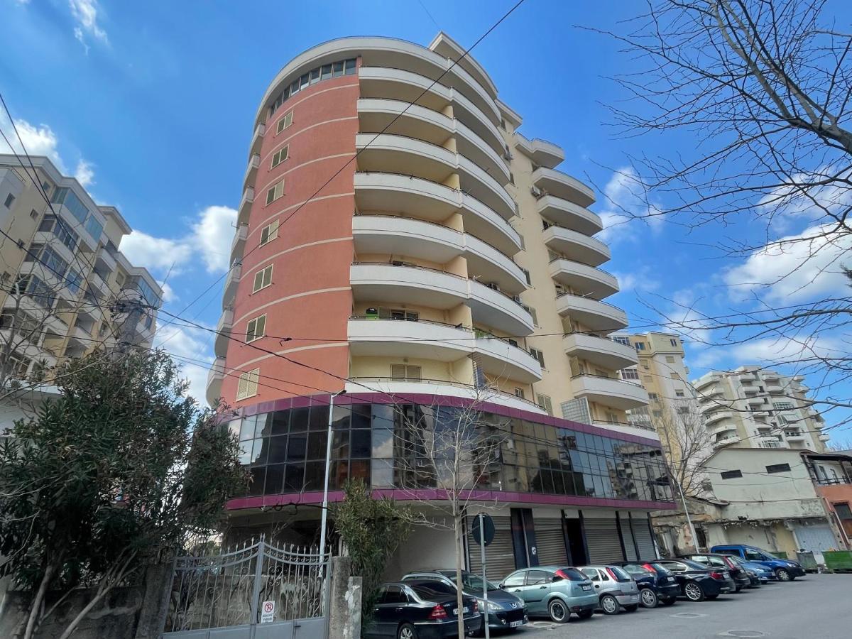 CENTER RESIDENCE - Chambres d’hôtes Vlora