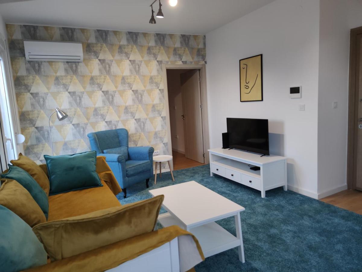 B&B Podgorica - Blue Apartment Riverside - Bed and Breakfast Podgorica