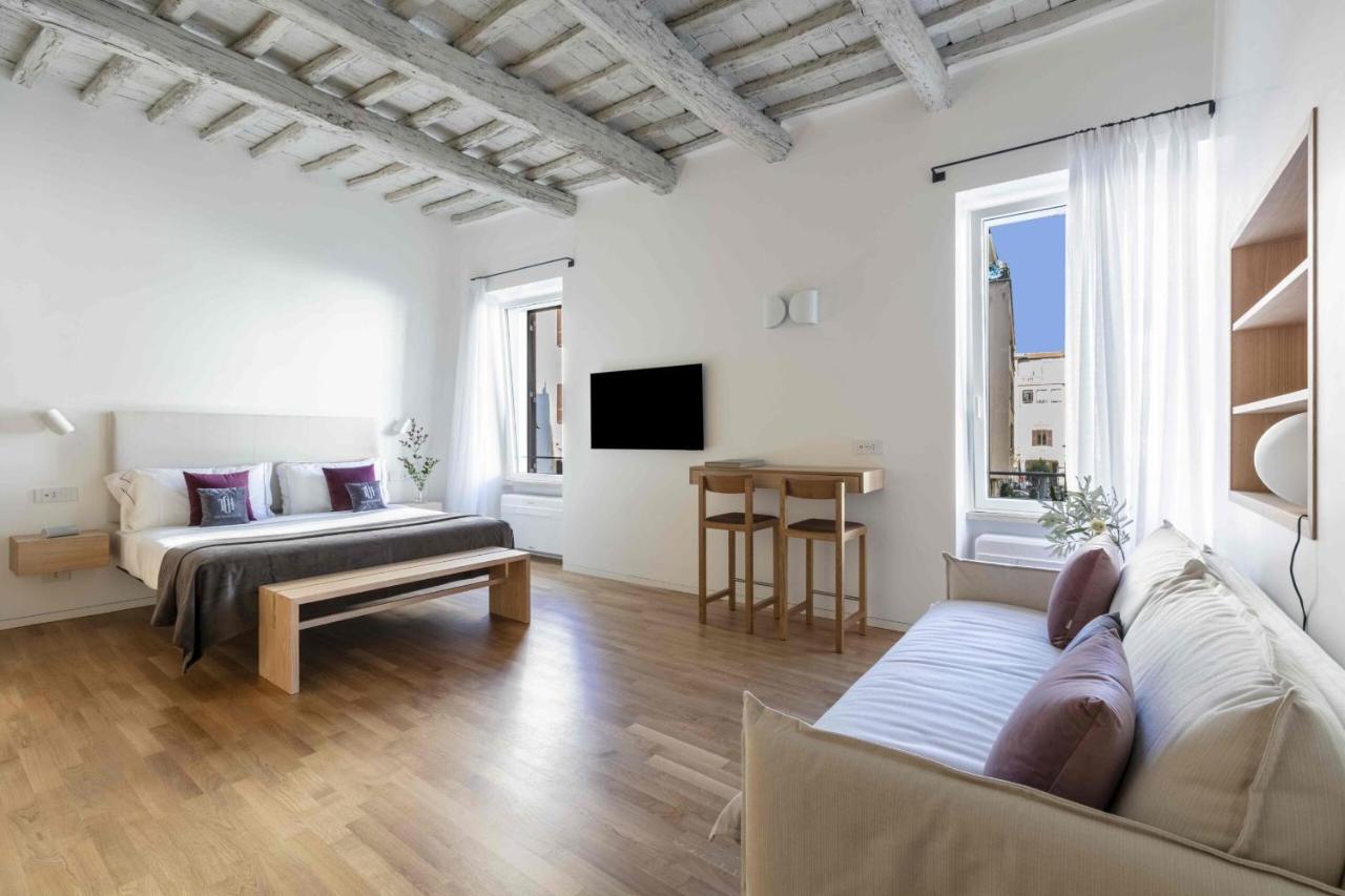 B&B Roma - BBHOME Design Suite apartment near Spanish steps - Bed and Breakfast Roma