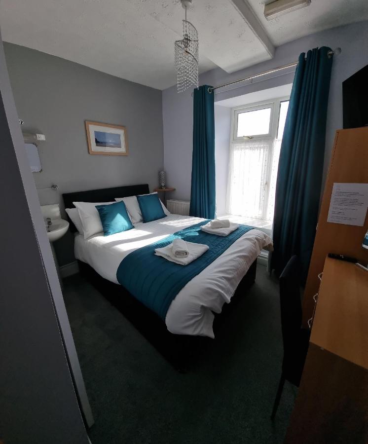 Eenpersoonskamer met Badkamer