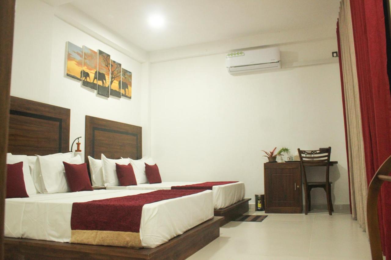 B&B Anuradhapura - Divine Villa - Bed and Breakfast Anuradhapura