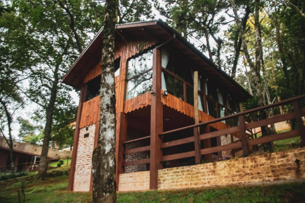 Superior Hut