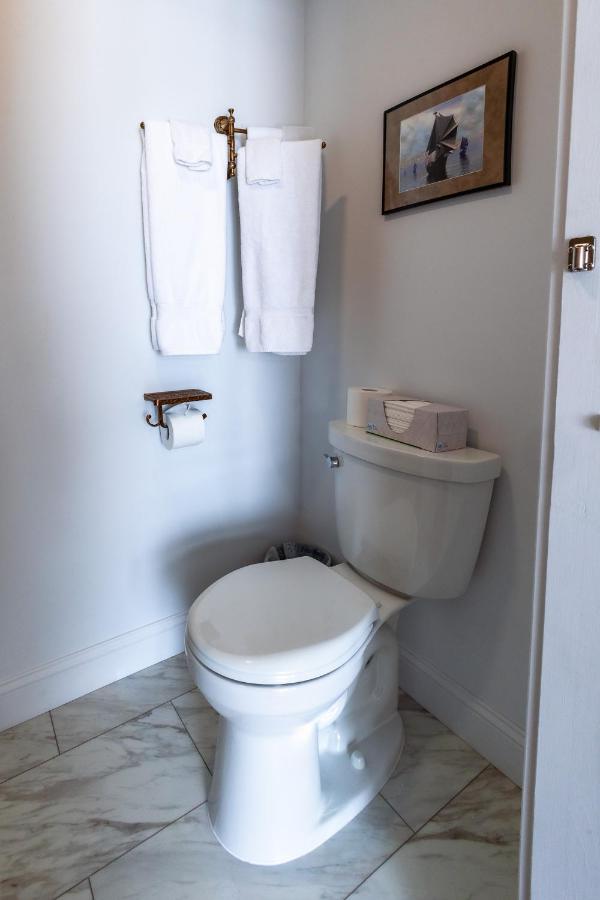 King Suite with Balcony