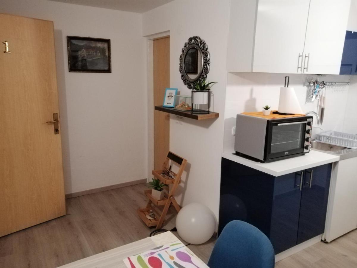 Apartment Happy 1 - B&B Pakoštane