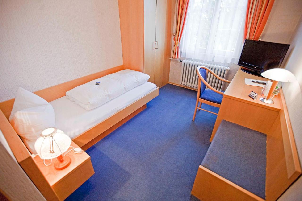 Single Room