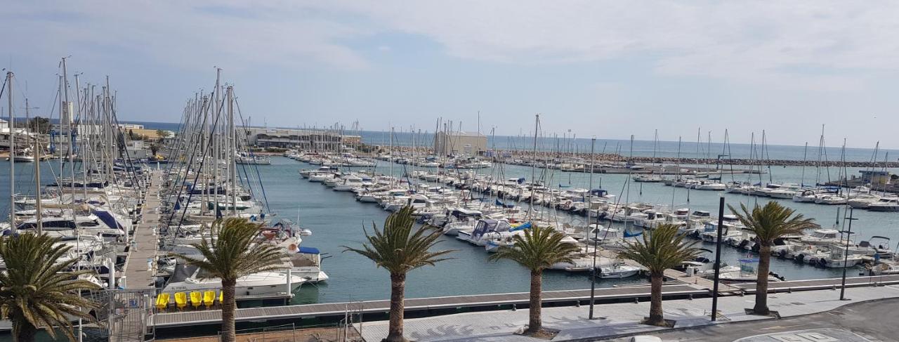 Vue exceptionelle ! MER-PORT-esplanade Oniria ! - Chambres d’hôtes