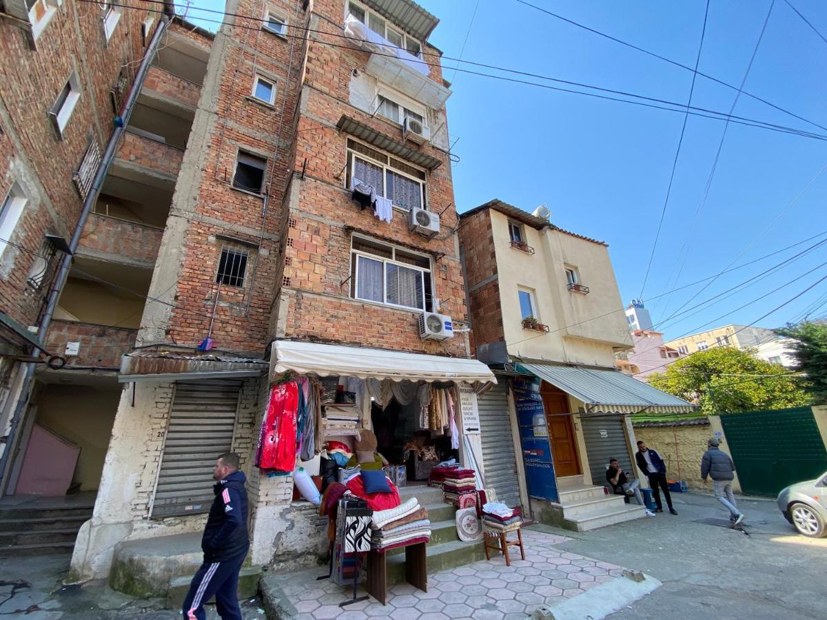 Central Studio Apartments - Ferienwohnung Tirana