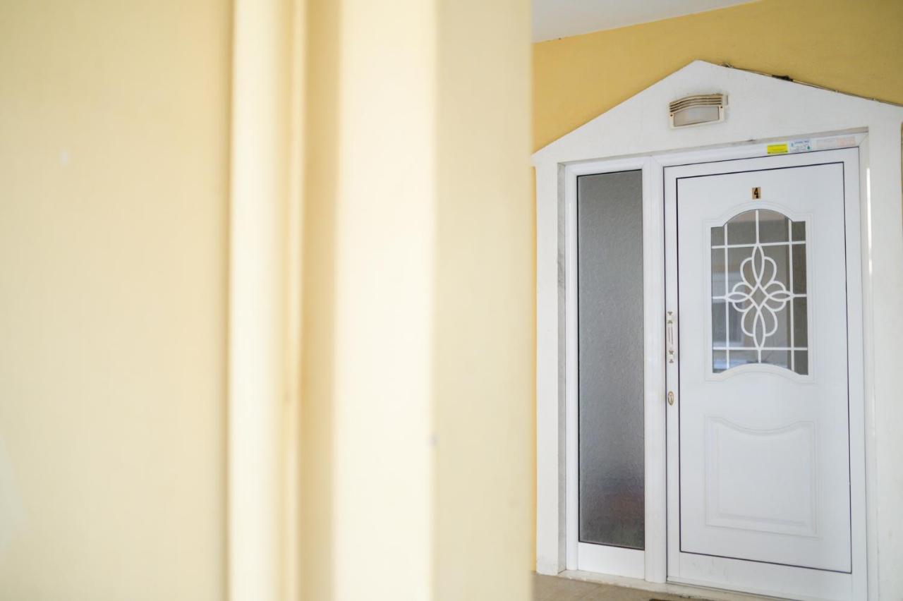 One Bedroom Flat 300m from Sea - B&B Alessandropoli