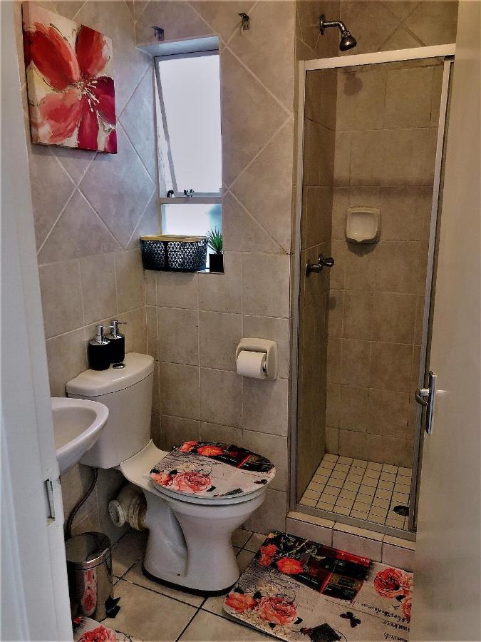 Menlyn Place Haven - B&B