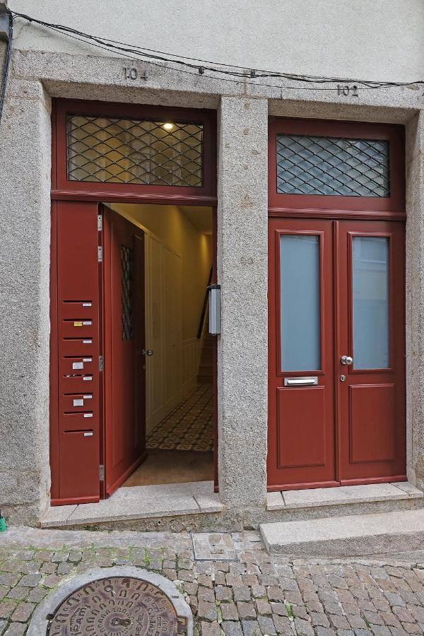 FLH Porto Ribeira Typical Studio - B&B Oporto