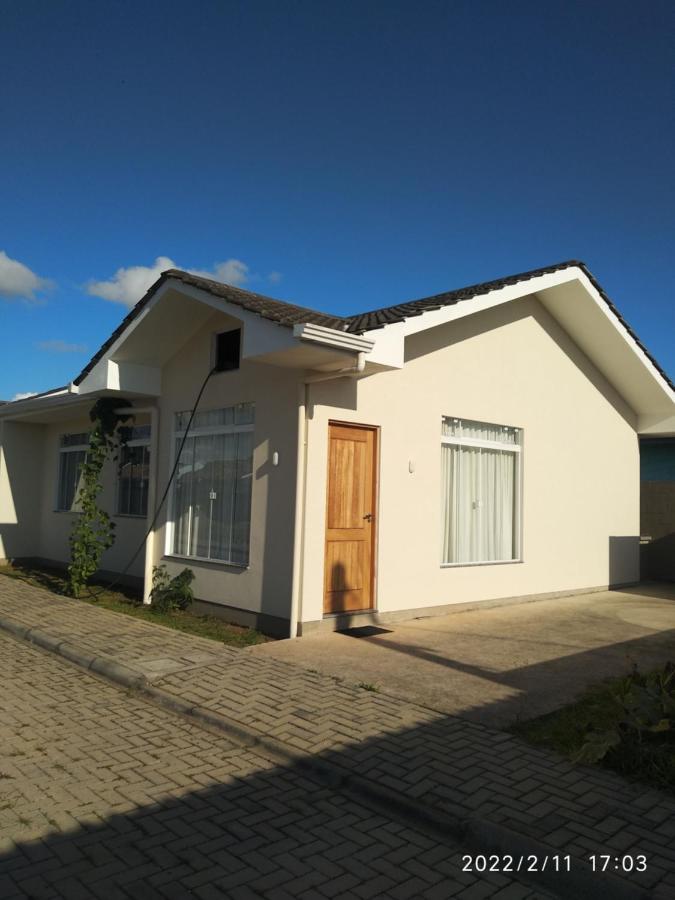 Cs6 Casa de 3 Quartos a 15min de Curitiba - Ferienwohnung